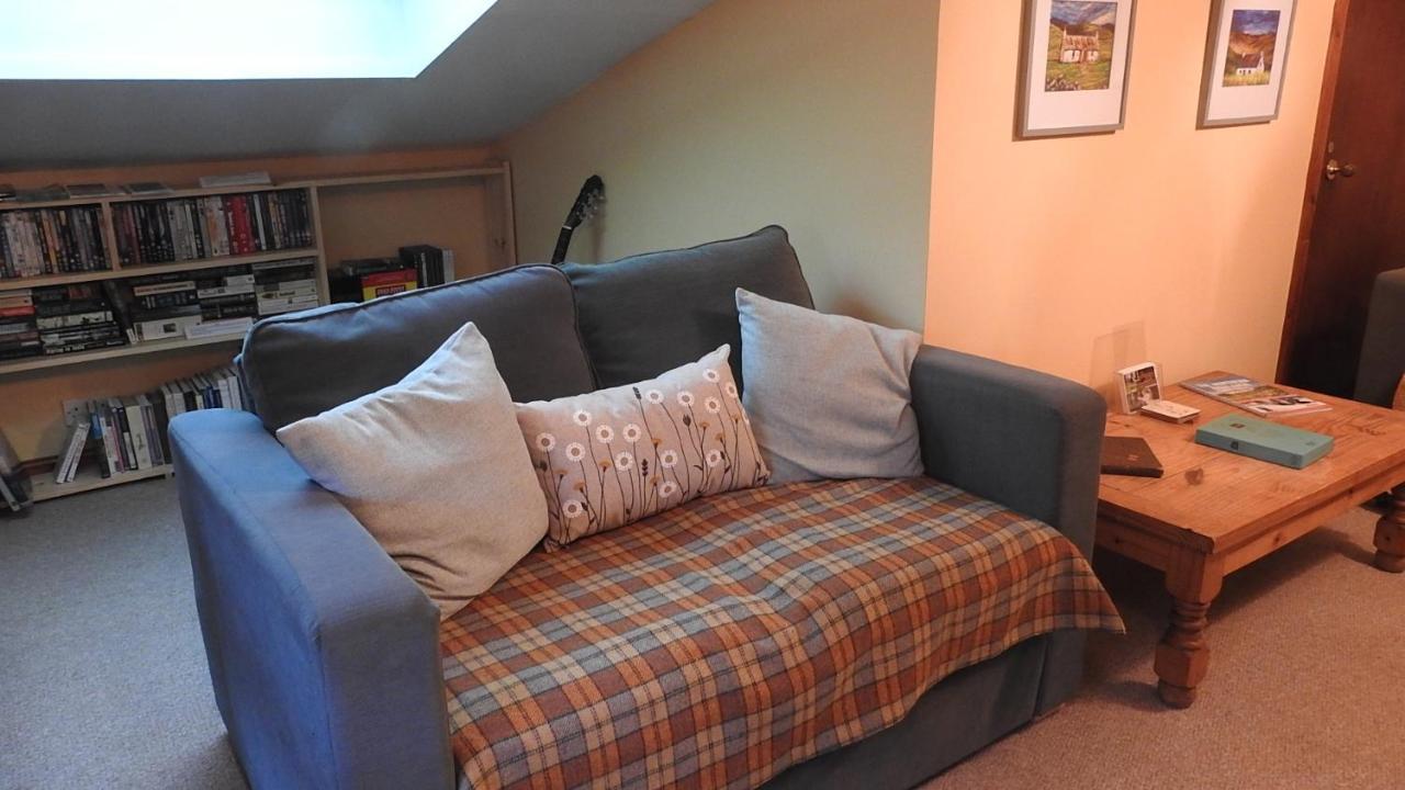 Invercassley Cottage B&B Suite Lairg Exteriör bild